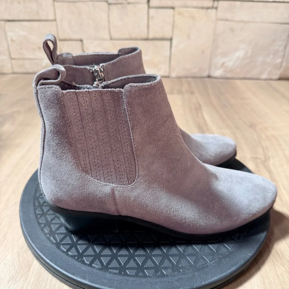 Blondo waterproof ankle